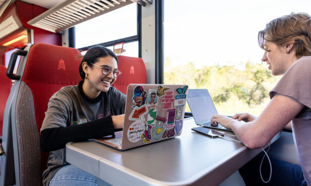 Navigating the Crunch: How ACC Online Courses Can Fit Your Life