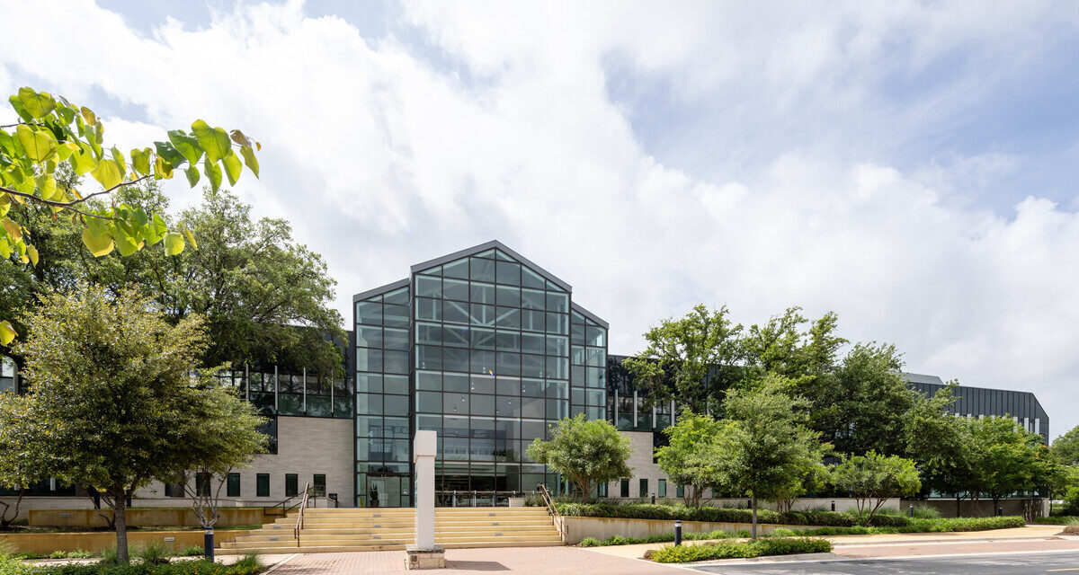 ACC Purchases Building Complex to Expand Skilled Trades in Southeast Travis County 