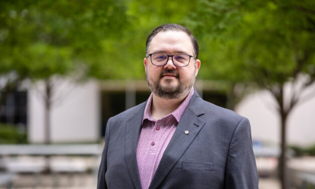 ACC Student Gordon Ray Turns a Family Connection Into a Journey Through Space History